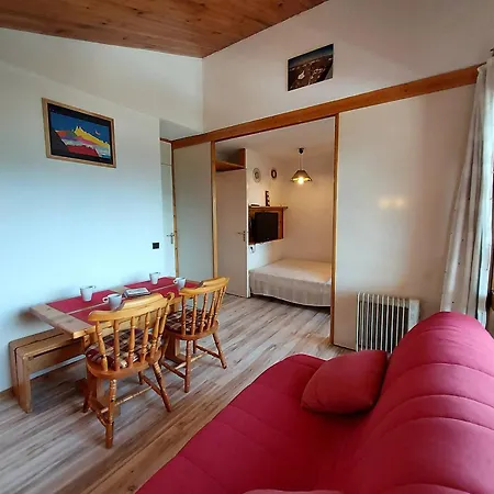 Divisible Pour 4 Personnes, Centre Station, Animaux Admis - Fr-1-353-103 Apartment *